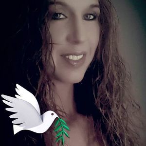 Meet your Posher, Athanasia